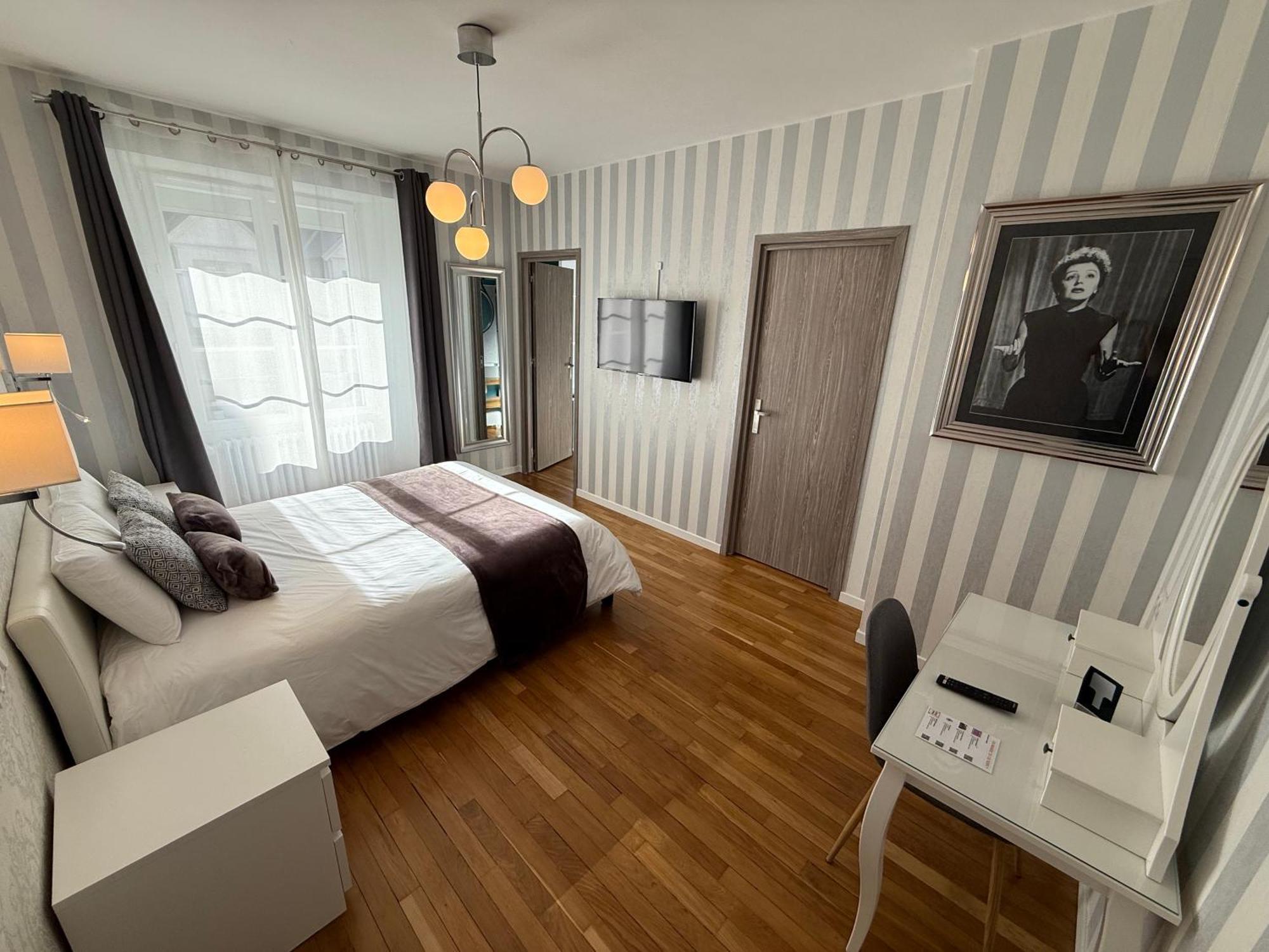 Oxxotel & Spa Valognes Bagian luar foto